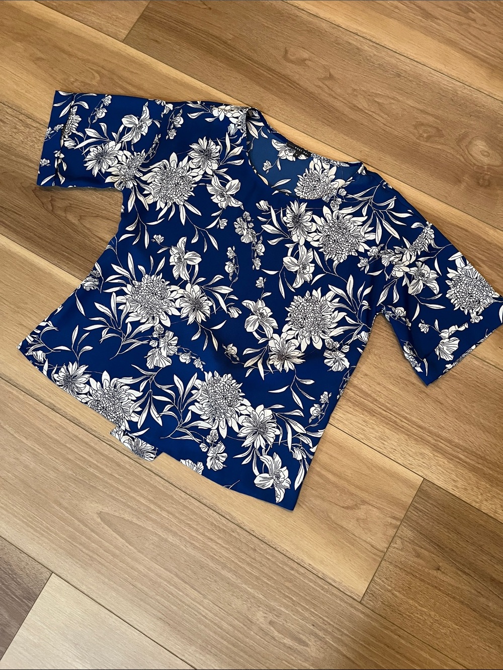 West Kei Julianne Tie Blouse